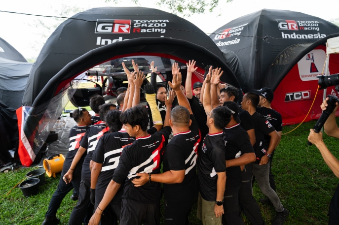 Sorak Sorai Masyarakat Sumatera Utara Warnai Podium Pertama  Debut GR Yaris Rally2 di Kejurnas Rally Seri Ke-2 Sumatera Utara 2025
