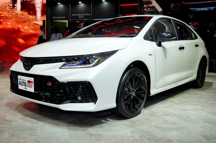 GIIAS 2025: Toyota GAZOO Racing Bawa Semangat dan Joy of GR bagi Semua Orang Debut GR Yaris Rally2 dan Peluncuran Corolla Altis GR Sport HEV Baru Mengukuhkan Ekosistem Motorsport Toyota yang Semakin Berkembang