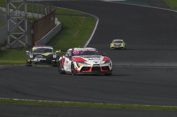 GR Supra GT4 Evo 2 Pertahankan Peak Performance di Home Race,  TOYOTA GAZOO Racing Indonesia Kembali Meraih Double Winner Kelas GT4 Event GT World Challenge Asia Japan Cup 2025 Seri ke-3 dan ke-4 