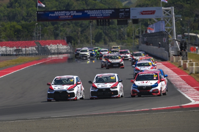 Double Race Weekend:  TOYOTA GAZOO Racing Indonesia Konsisten Naik Podium di Kejurnas Indonesia Touring Car Race 1200 Seri ke-1 dan MLDSPOT Autokhana Kejurnas Slalom Seri ke-2