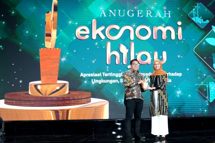 Toyota Raih Anugerah Ekonomi Hijau 2025, Perkuat Komitmen Strategi Multi Pathway untuk Mewujudkan Net Zero Emission