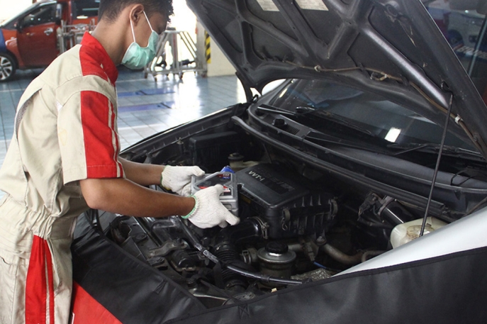 Tips Ganti Oli Mesin Hybrid Toyota: Pahami Fungsi Oli Mesin, Dampak Buruk Tidak Ganti Oli Mesin, dan Gunakan TMO yang Asli dan Berkualitas