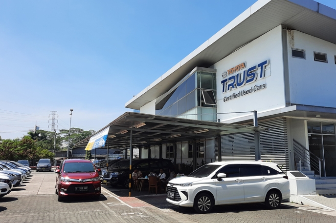 Dijamin Bebas Penipuan, Beli Mobil Bekas di Toyota Trust Sudah Seperti Beli Mobil Baru, Banyak Untungnya Bahkan Ada Warranty dari Toyota Indonesia