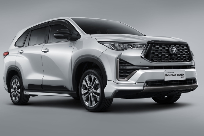 New Kijang Innova Zenix Tingkatkan Comfort, Safety, dan Layanan  Real Time Connectivity