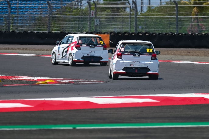 TOYOTA GAZOO Racing Indonesia Kembali Raih Double Podium di Kejurnas ITCR 1200 2025 Seri Ke-3 & Ke-4