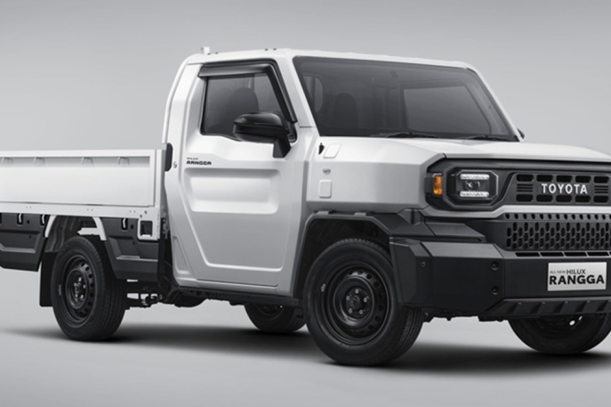 Keuntungan Kabin Toyota Hilux Rangga: Jaga Keamanan dan Kenyamanan Pengemudi Sebagai Tulang Punggung Mobilitas Usaha
