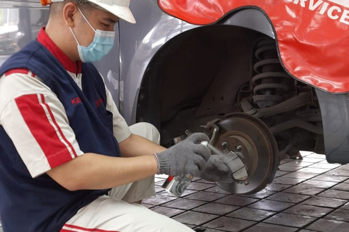 Musuh Laten yang Mengintai di Musim Hujan, Pastikan Mobil Siap Menghadapinya