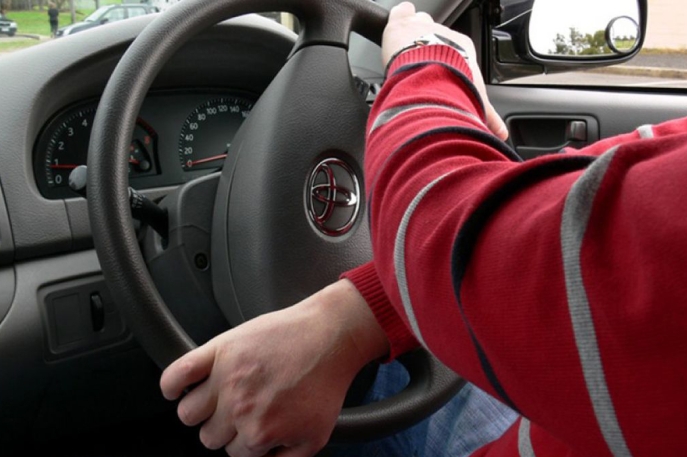 Tips Mengemudi Mobil Bongsor atau Besar di Jalan Tol dan Jalan Sempit, Pahami Dimensi dan Blind Spot Kendaraan