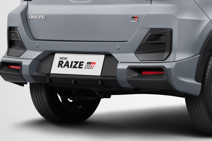 Improvement New Raize: Sentuhan GAZOO Racing pada Varian 1.0T Pertegas Tampilan yang Sporty dan Fun to Drive, Varian 1.2 Berikan Value for Money Paling Tinggi di Segmen Low SUV