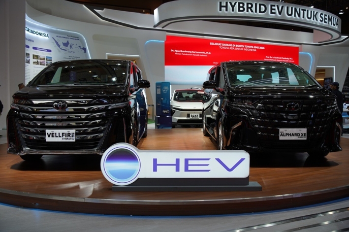 55 Tahun Toyota Ada untuk Indonesia: Toyota Luncurkan Berbagai Lini Hybrid EV Terbaru yang Semakin Terjangkau di IIMS 2026