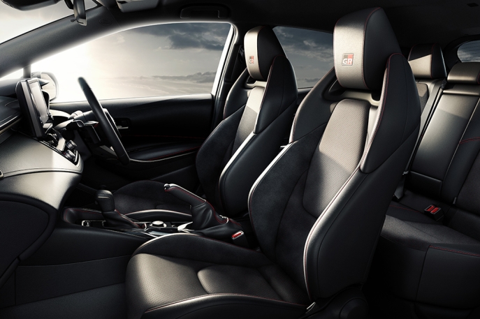 New GR Corolla: Hot Family-Hatchback dengan Citarasa Race Car, Peningkatan Performa dan Handling Siap Pacu Adrenalin di Sirkuit Balap