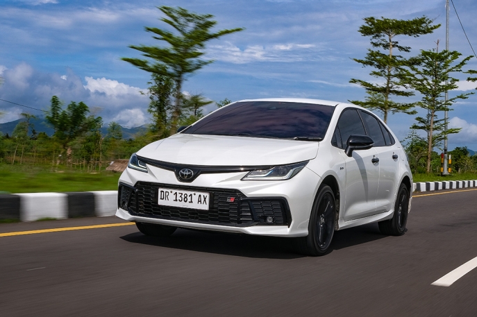Profil dan Spesifikasi Sedan Hybrid Toyota, Mulai dari Entry Sampai Premium Sedan, Ada Pilihan Sporty Berlabur GR Sport