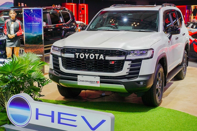 Belajar Paham Paralel Hybrid System New Land Cruiser 300 Hybrid EV, Fokus pada Performa yang Superior