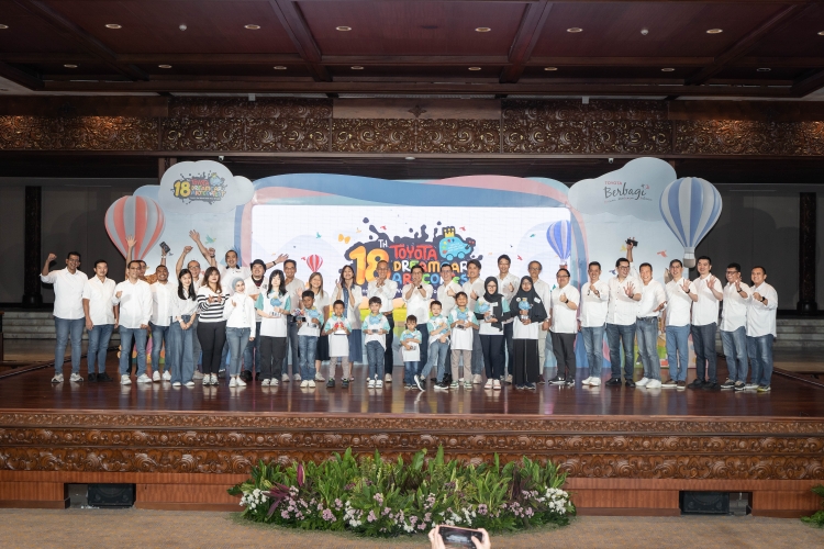 Pemenang Toyota Dream Car Art Contest ke-18: Pilar CSR Toyota Berbagi Ilmu dengan Melibatkan 21 Group Dealer Resmi Toyota, Lebih dari 30 Provinsi Terlibat, serta Peserta yang Makin Inklusif dengan Kreativitas dan Imajinasi Visioner