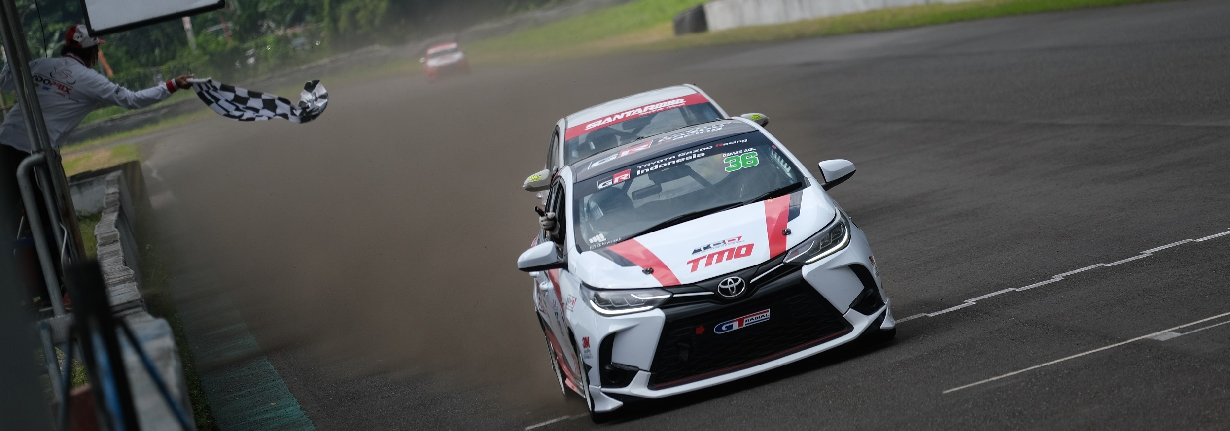 Indonesian Sentul Series of Motorsport 2022 Jalani Musim Balap Perdana, Tim TOYOTA GAZOO Racing Indonesia Sapu Bersih Poin Maksimal di Seri Pembuka Kejurnas ITCR Max 1.600 dan Raih Podium Ketiga Kejurnas ITCR 1.200.