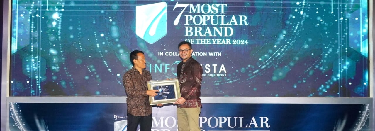 All New Kijang Innova Zenix, All New bZ4X, dan Lexus RZ450e Raih Penghargaan Jawa Pos 7 Most Popular Brand of The Year 2024, Bukti Kendaraan Keluarga dan Kendaraan Elektrifikasi Toyota dan Lexus Semakin Dipercaya dan Menjadi Pilihan Utama Masyarakat 