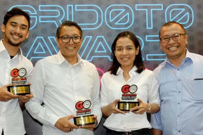 Toyota Raih 8 Penghargaan di Ajang GridOto Award 2019