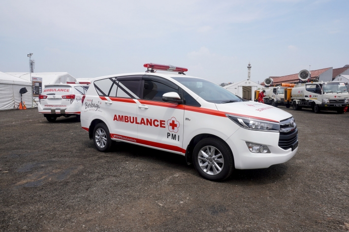 Toyota Kijang Innova Ambulance Siap Dukung Tenaga Medis Tangani Wabah COVID-19