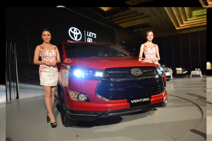 Toyota Mengawali Tahun 2017 dengan Meluncurkan Produk Terbarunya New Venturer di Segmen Multi Purpose Vehicle