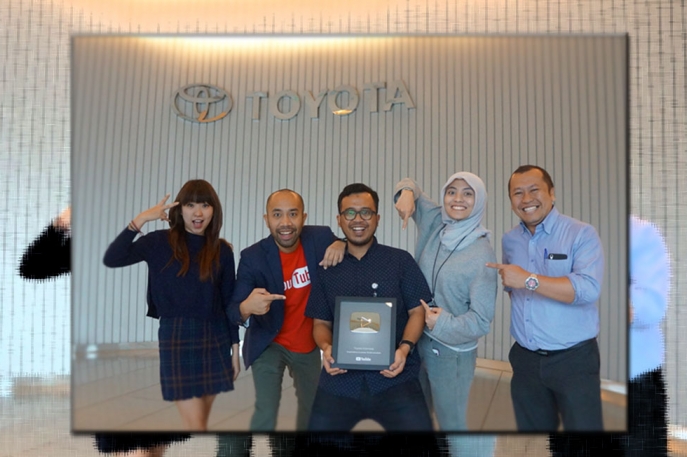 Youtube Channel Toyota Indonesia Raih Silver Play Button dari Google Indonesia