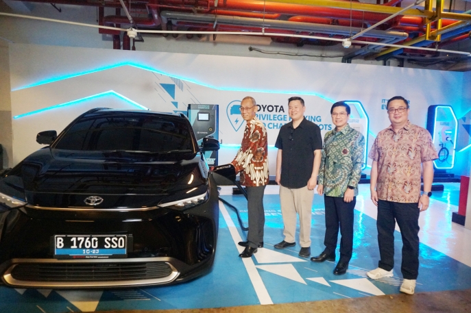 Toyota Bangun Ekosistem Menyeluruh Guna Dukung Mobilitas Kendaraan Elektrifikasi dan Meningkatkan Partisipasi Masyarakat dalam Menekan Emisi Karbon 