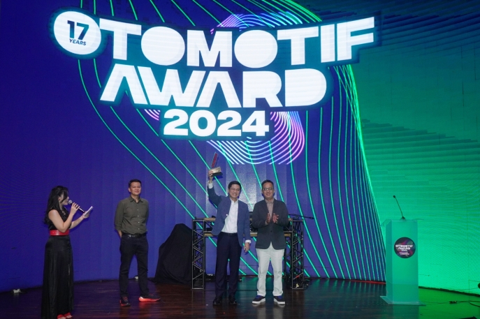 All-New Yaris Cross Hybrid Raih Gelar Car of The Year Otomotif Award 2024: Bukti Kendaraan Hybrid Toyota Semakin Diminati Masyarakat 