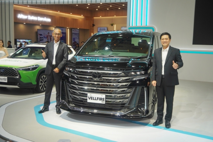Toyota Alphard Hybrid di IIMS 2026